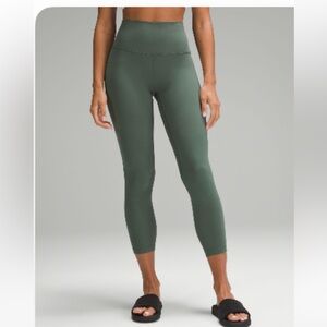 Lululemon Align HR pant 25”. Size 6. Color Dark Forest. Perfect condition.